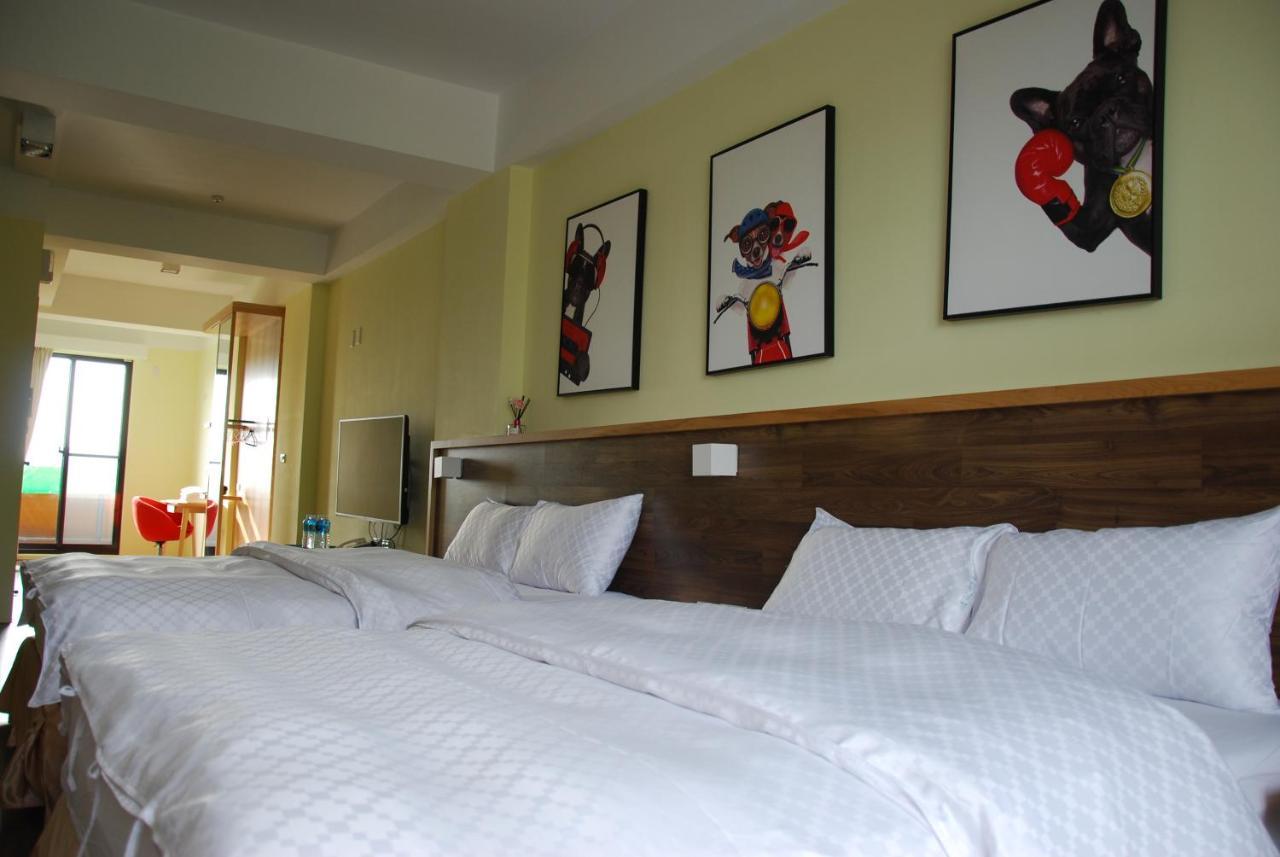 Sunny Sky Homestay Yujing Esterno foto